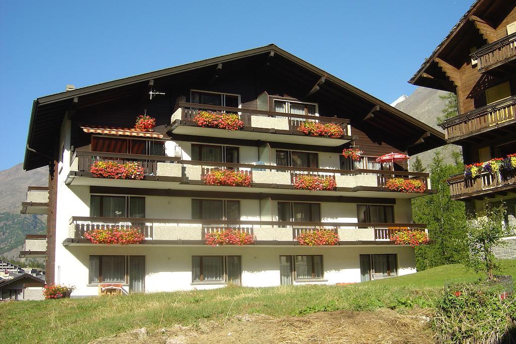 Haus Amor Saas-Fee Exterior photo