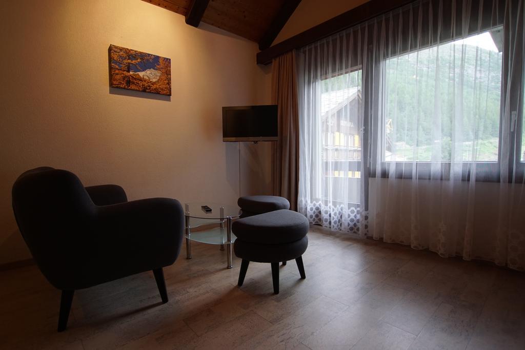 Haus Amor Saas-Fee Exterior photo